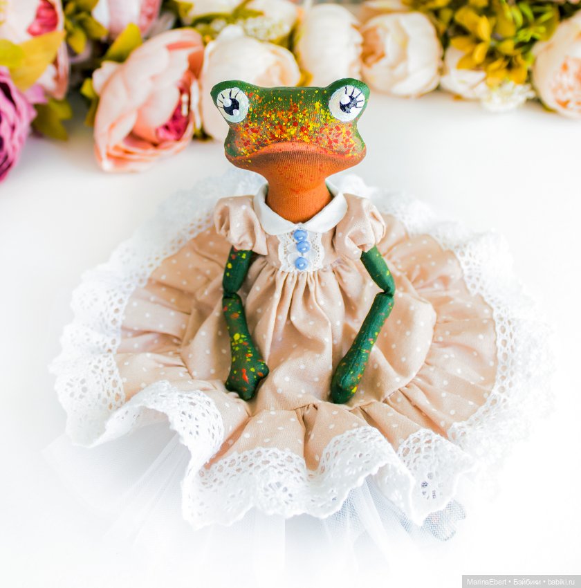 Лягушечка Беа текстильная кукла (фото 9)