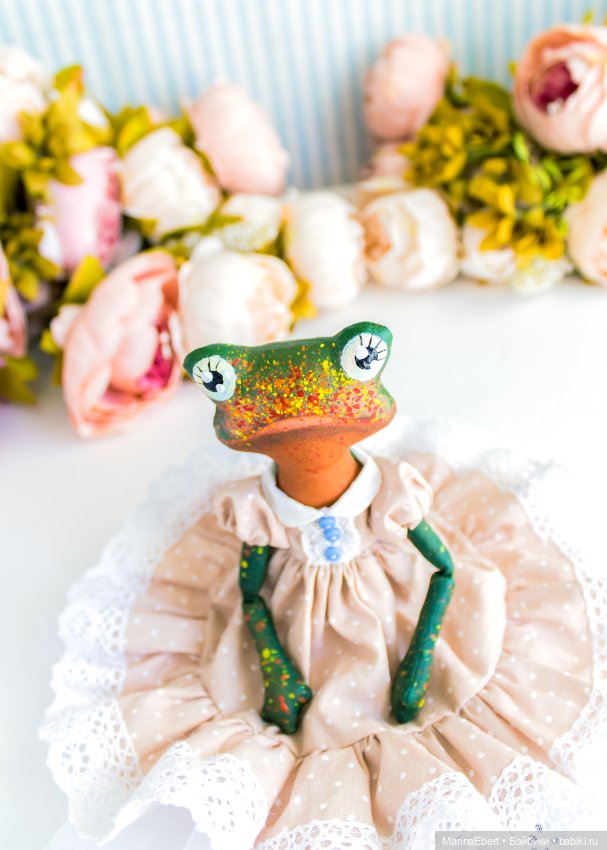 Лягушечка Беа текстильная кукла (фото 8)