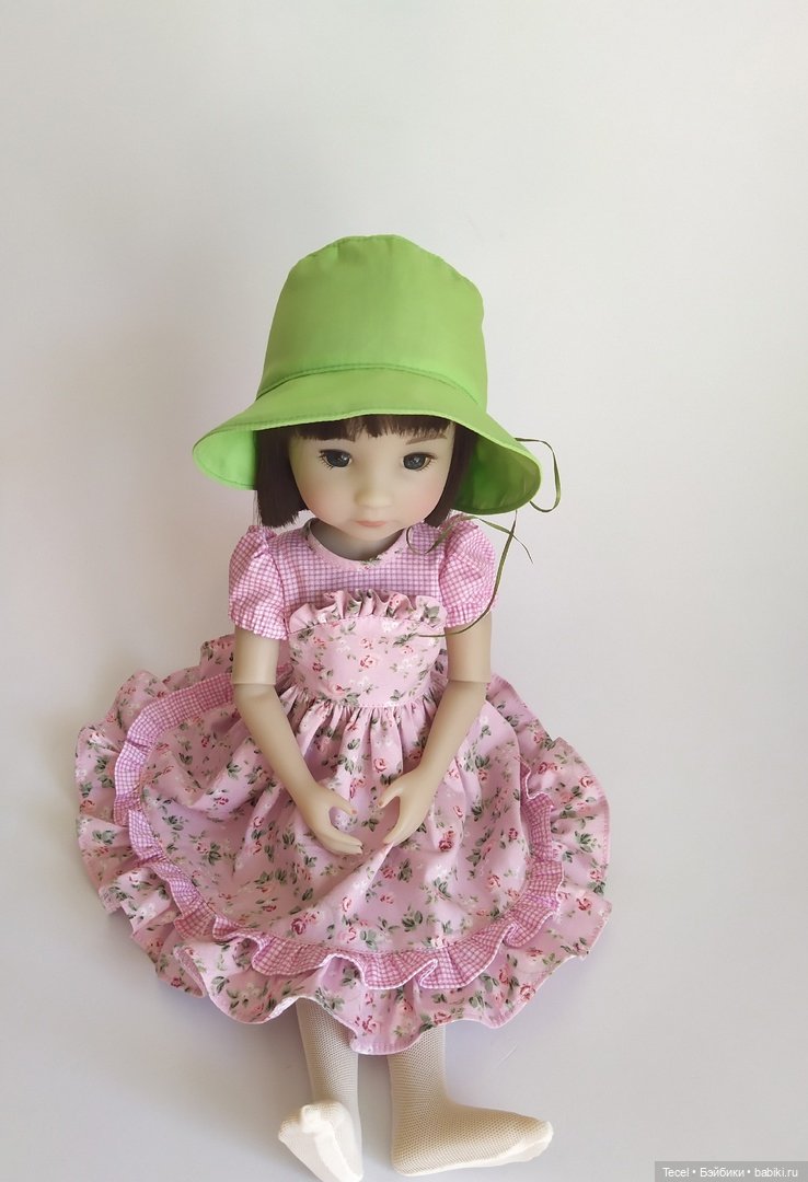 Пара платьев для куколки — Куклы Ruby Red (Руби Ред) Fashion Friends: Siblies (фото 6)