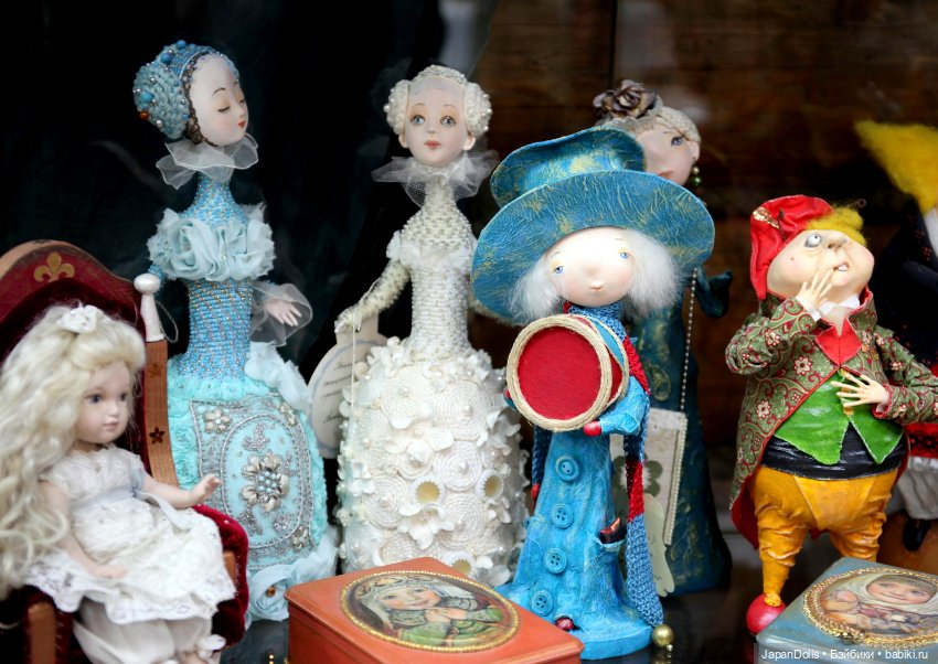 Приглашаем посетить галерею "Кукольный переулок"