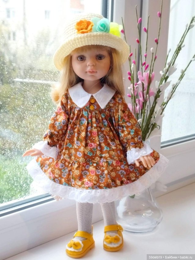 Дождь целый день барабанит в окошко