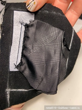 МК - боковые карманы в куртке