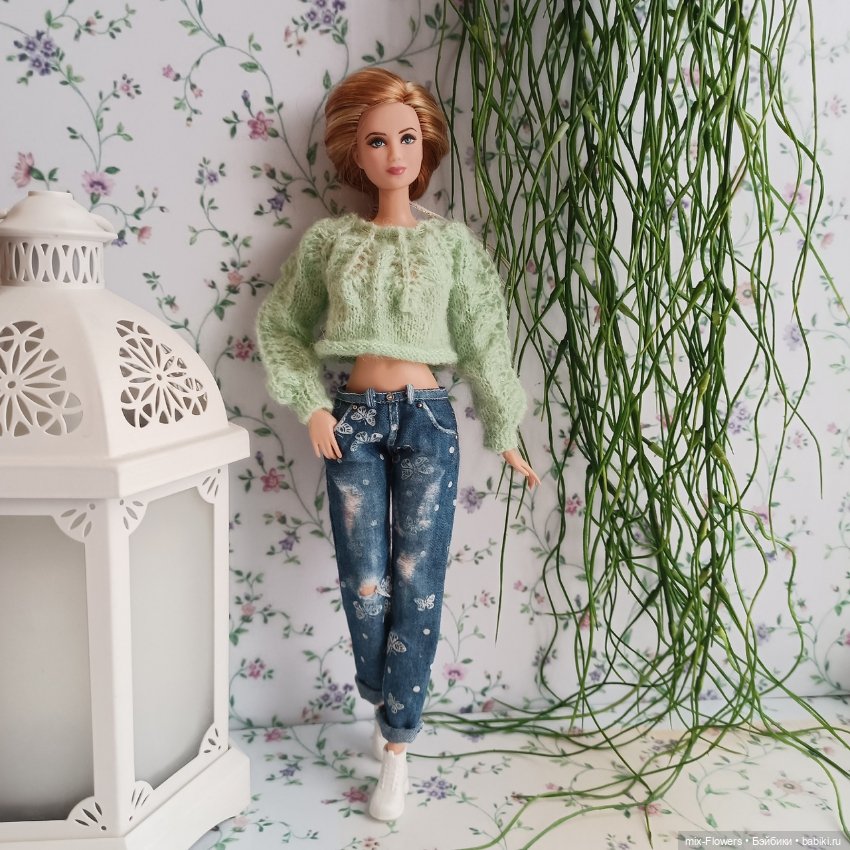 Вяжу куколке.. которой нет