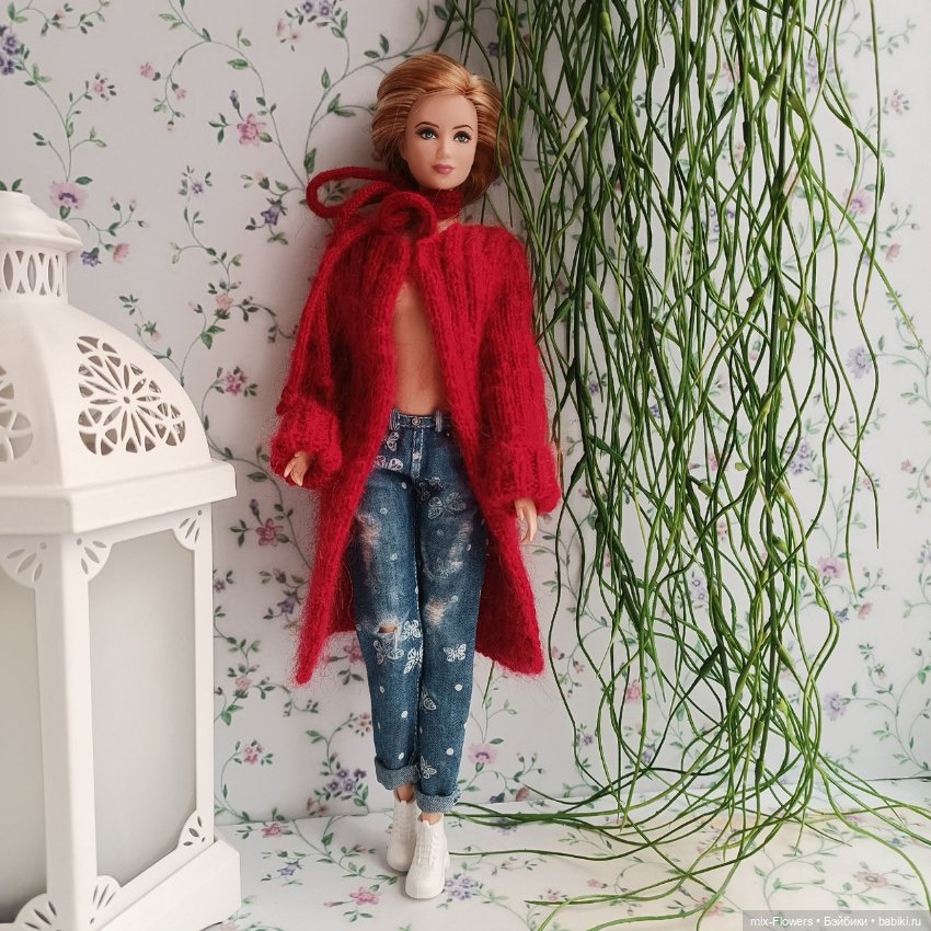 Вяжу куколке.. которой нет