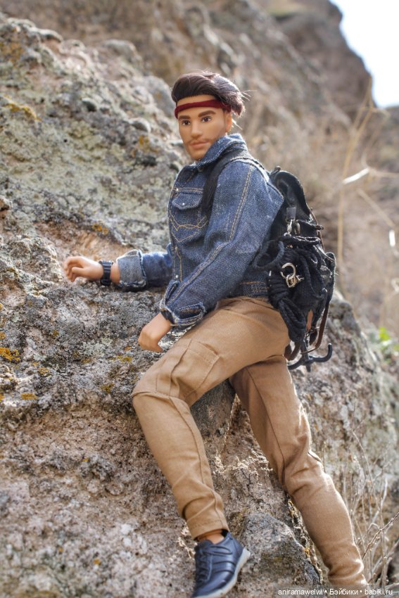 Поездка Высотина в Конью. Скалы Силле