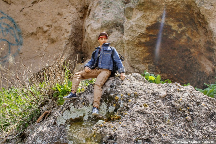 Поездка Высотина в Конью. Скалы Силле