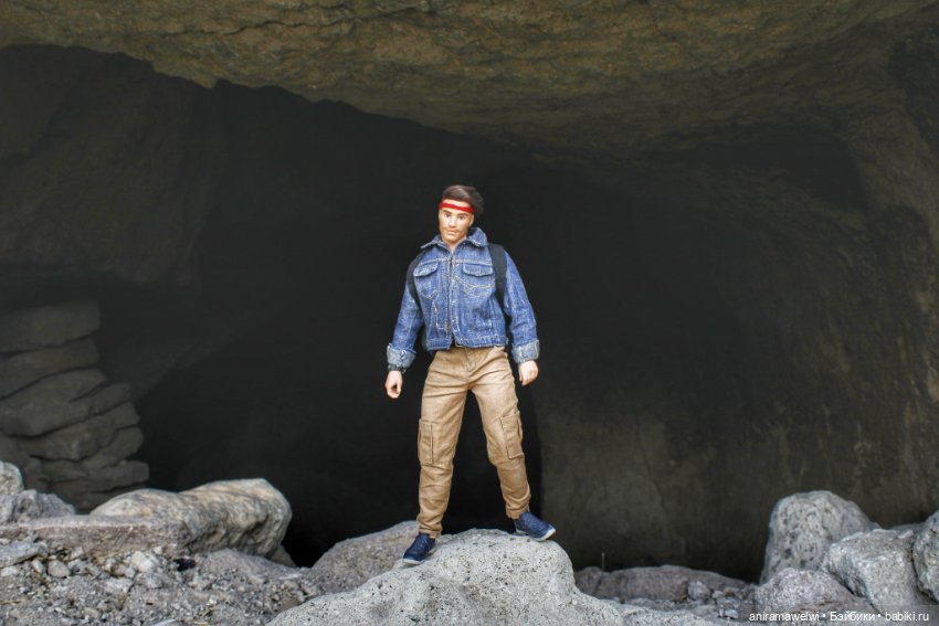 Поездка Высотина в Конью. Скалы Силле