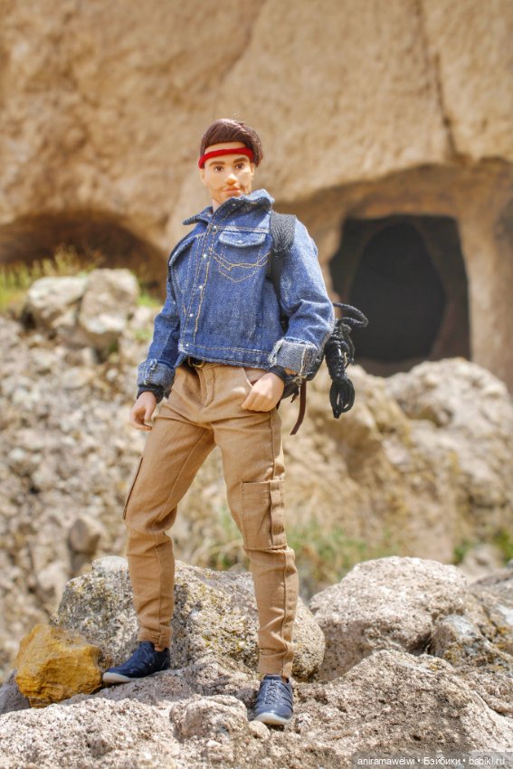 Поездка Высотина в Конью. Скалы Силле