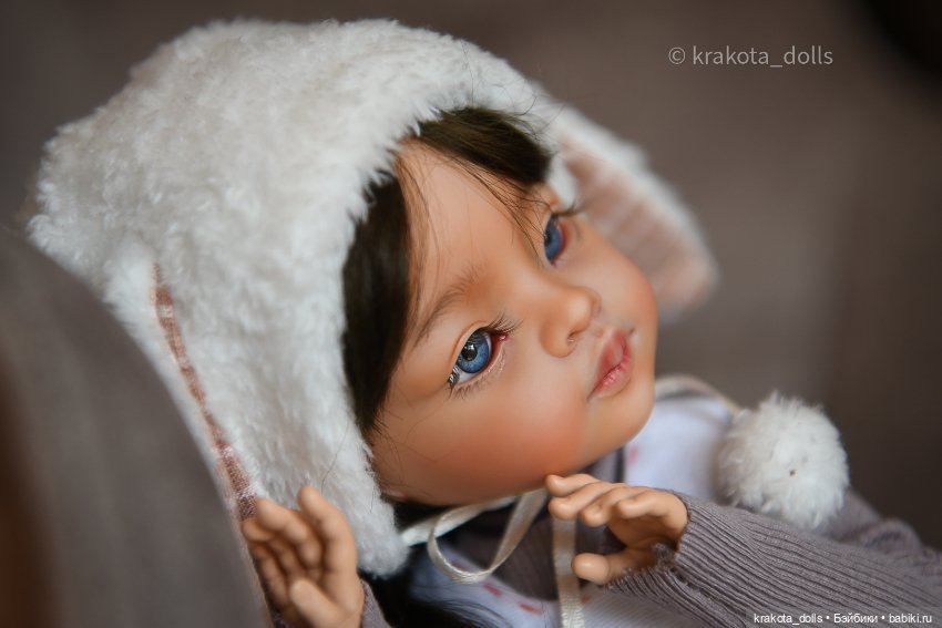 Маленькая Зайка — ООАК Paola Reina (Паола Рейна) и испанских кукол: перерисовка