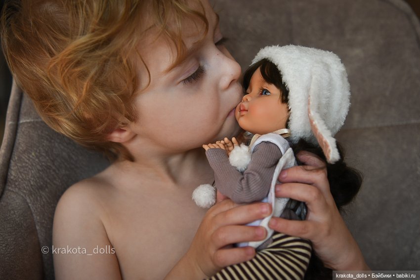 Маленькая Зайка — ООАК Paola Reina (Паола Рейна) и испанских кукол: перерисовка