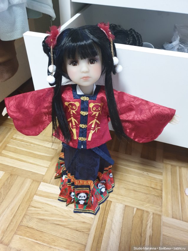 Первая кукла в этом году — Куклы Ruby Red (Руби Ред) Fashion Friends: Siblies (фото 4)