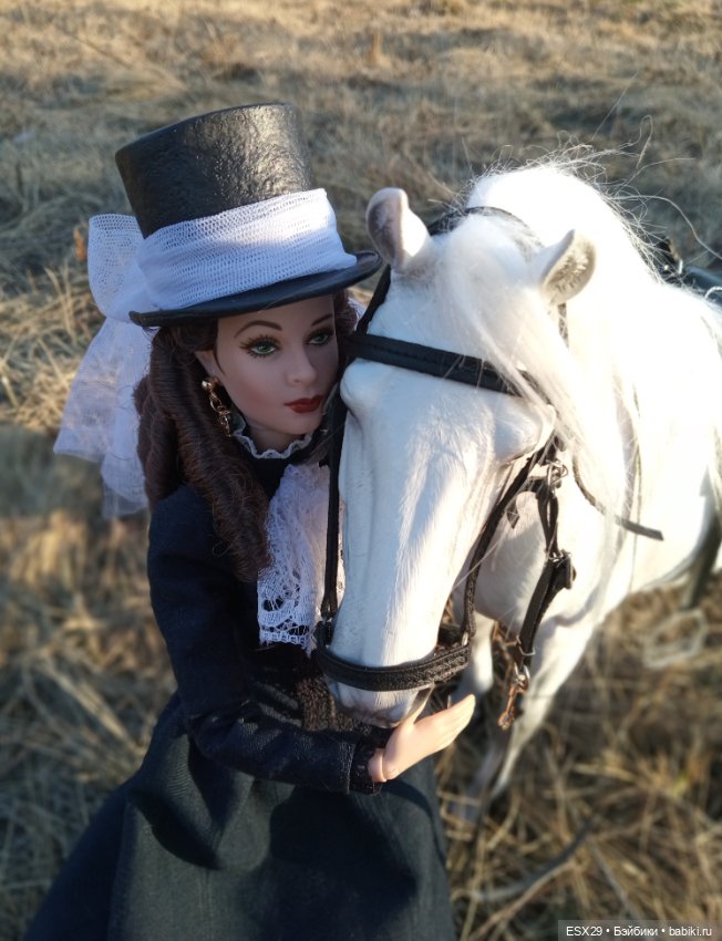 Скарлетт на конной прогулке (фото 3)