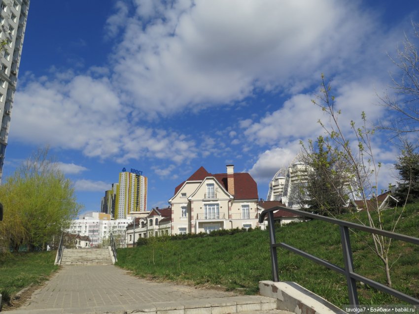 Ruby Red Siblies и весна — Куклы Ruby Red (Руби Ред) Fashion Friends: Siblies (фото 6)