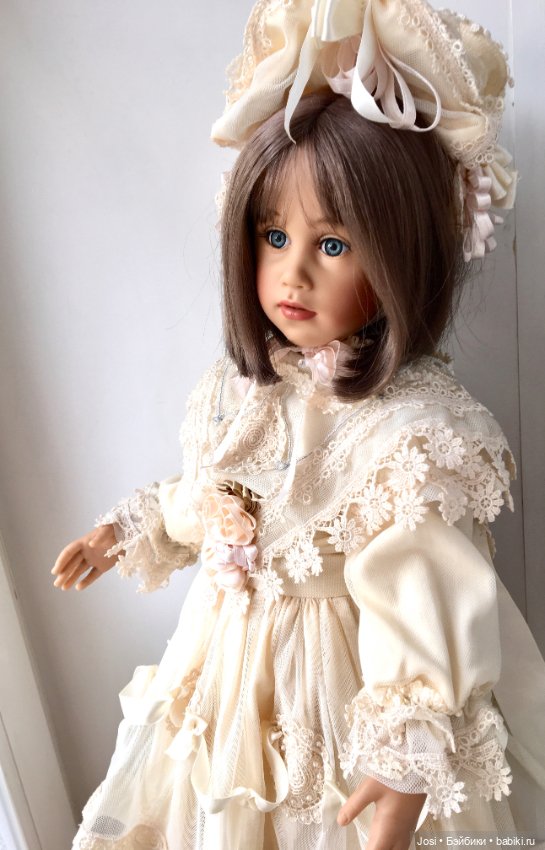 Что будет, если нарядить Maren от Skille в антикварное платье (фото 2)