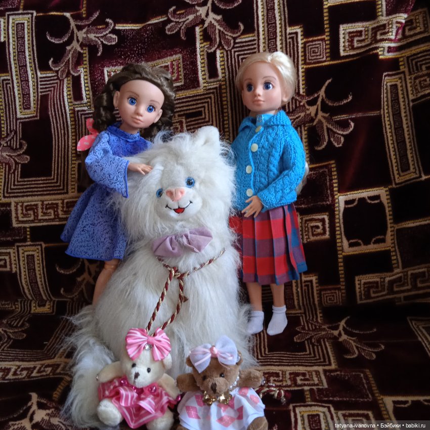 Две подруги или две сестры (фото 2)