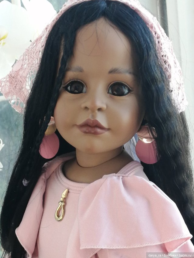 Aisha от Joke Grobben выгуливает новый наряд) (фото 2)