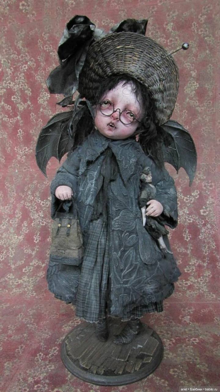 Жюльен Мартинес (Julien Martinez) — француз, пришел в кукольное искусство благодаря марионеткам