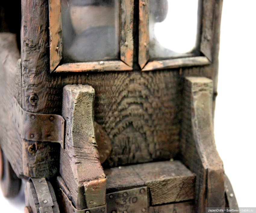 "Паровоз" на выставке "Праздник кукол. Кремль в Измайлово"