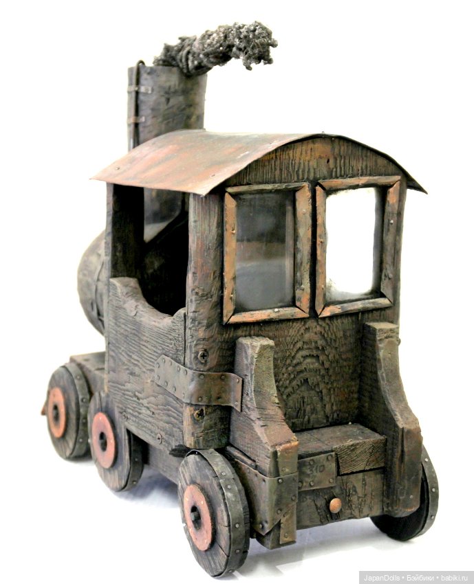 "Паровоз" на выставке "Праздник кукол. Кремль в Измайлово"