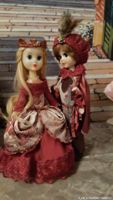 Новый взгляд на ивановских кукол