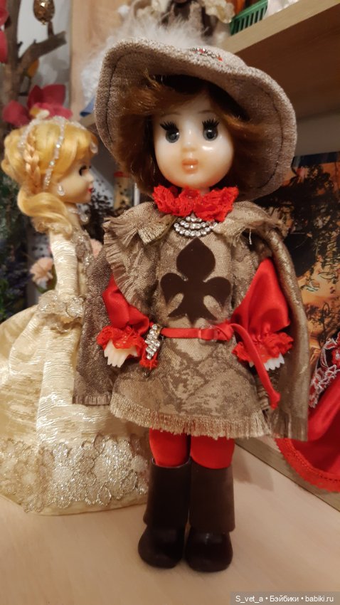 Новый взгляд на ивановских кукол
