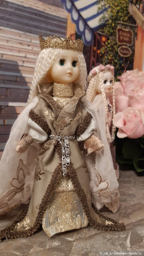 Новый взгляд на ивановских кукол