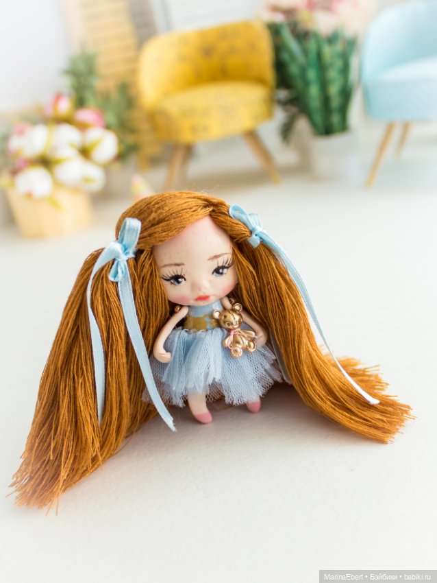 Маленькая куколка Симон — Авторские игрушки из разных материалов: синельная проволока (фото 6)
