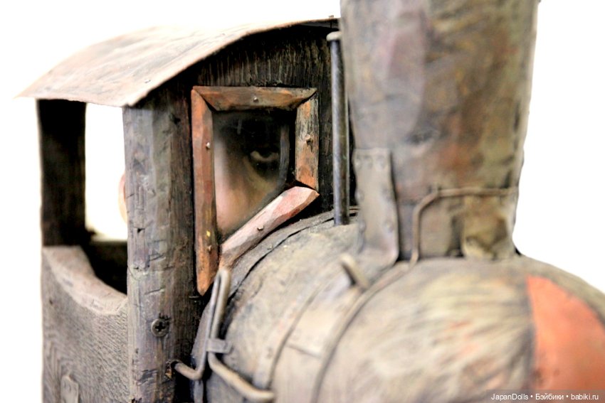 "Паровоз" на выставке "Праздник кукол. Кремль в Измайлово"