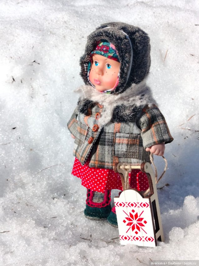 Серафима и салазки — Российские куклы Весна (фото 7)