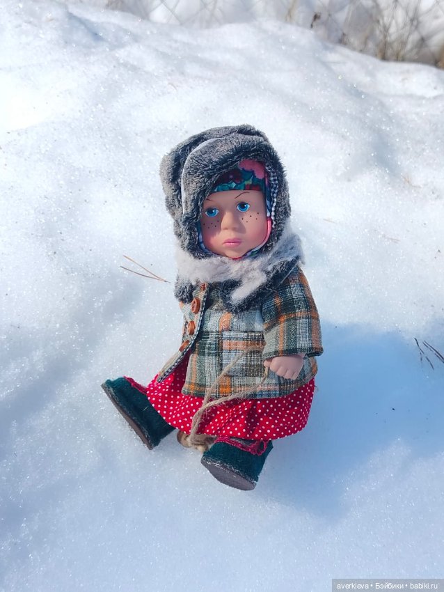 Серафима и салазки — Российские куклы Весна (фото 8)