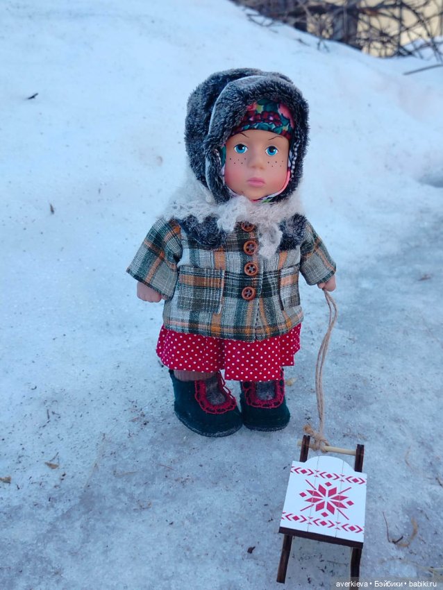 Серафима и салазки — Российские куклы Весна (фото 9)