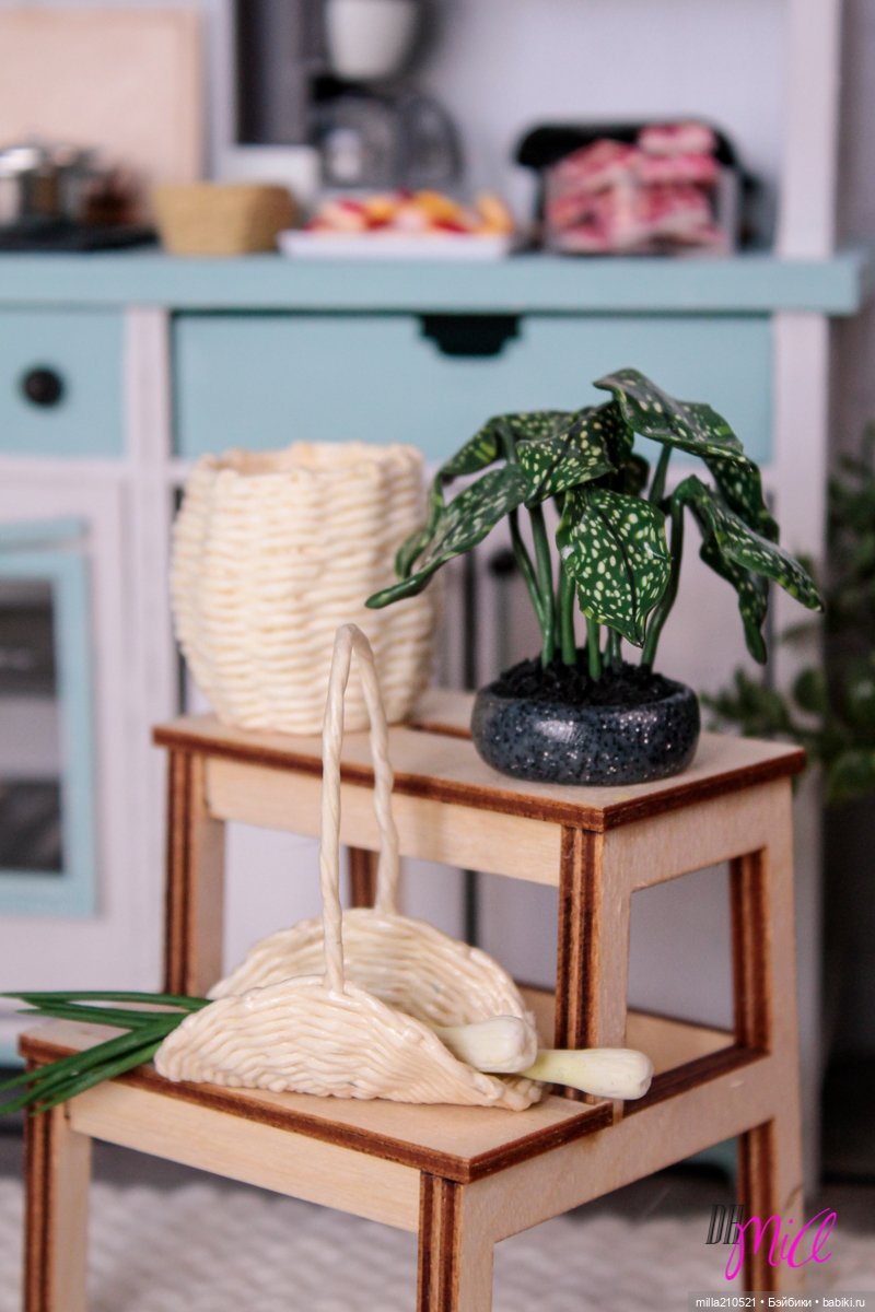 Новая кухня и круассаны — Румбоксы и кукольные интерьеры: фото