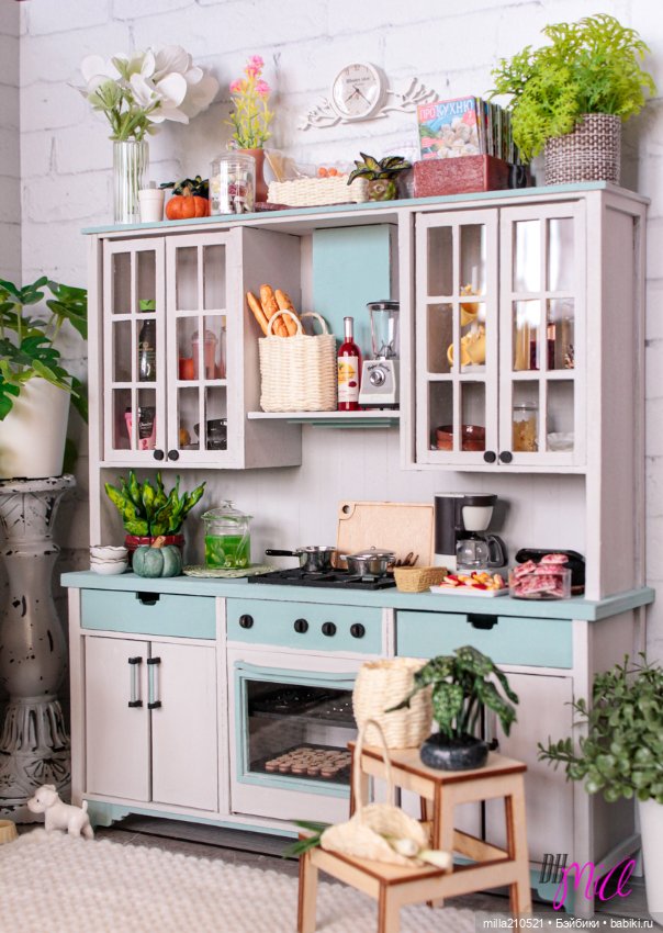 Новая кухня и круассаны — Румбоксы и кукольные интерьеры: фото (фото 2)