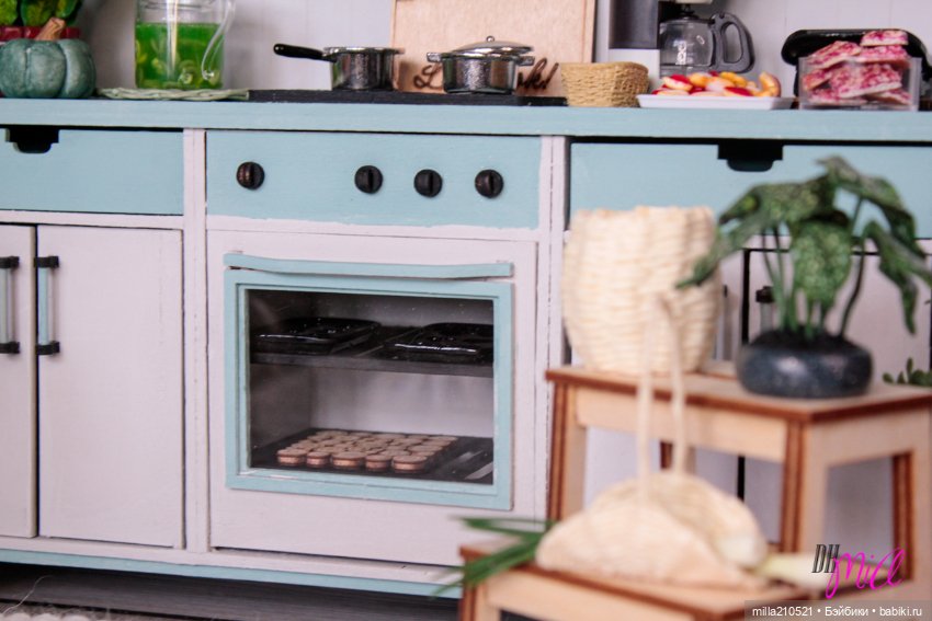 Новая кухня и круассаны — Румбоксы и кукольные интерьеры: фото