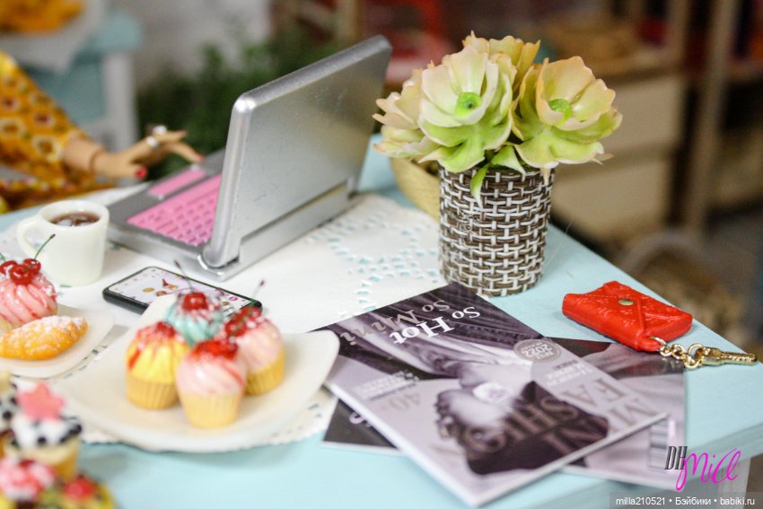 Новая кухня и круассаны — Румбоксы и кукольные интерьеры: фото