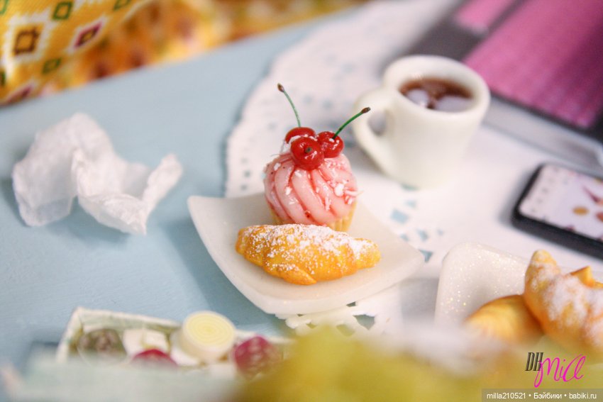 Новая кухня и круассаны — Румбоксы и кукольные интерьеры: фото