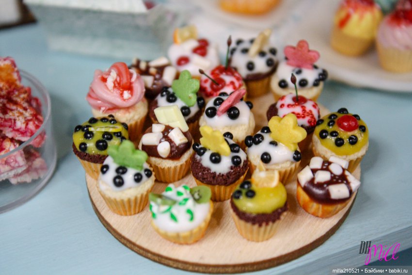 Новая кухня и круассаны — Румбоксы и кукольные интерьеры: фото