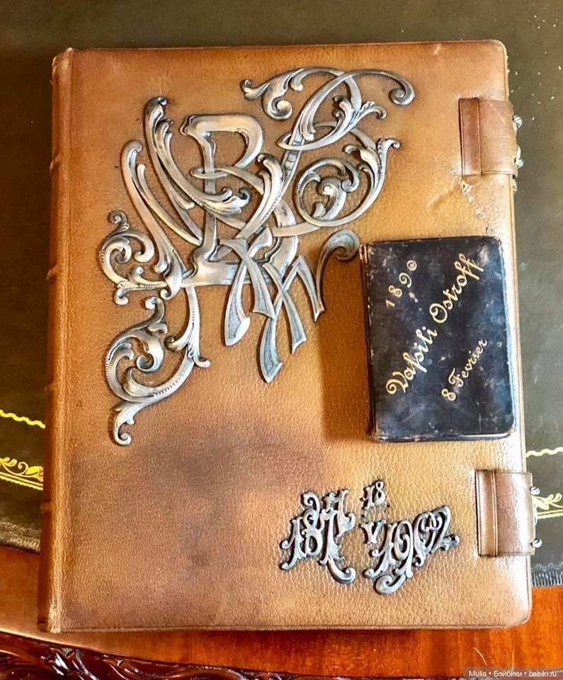 Дом воспоминаний — Редкие антикварные куклы и реплики: воск