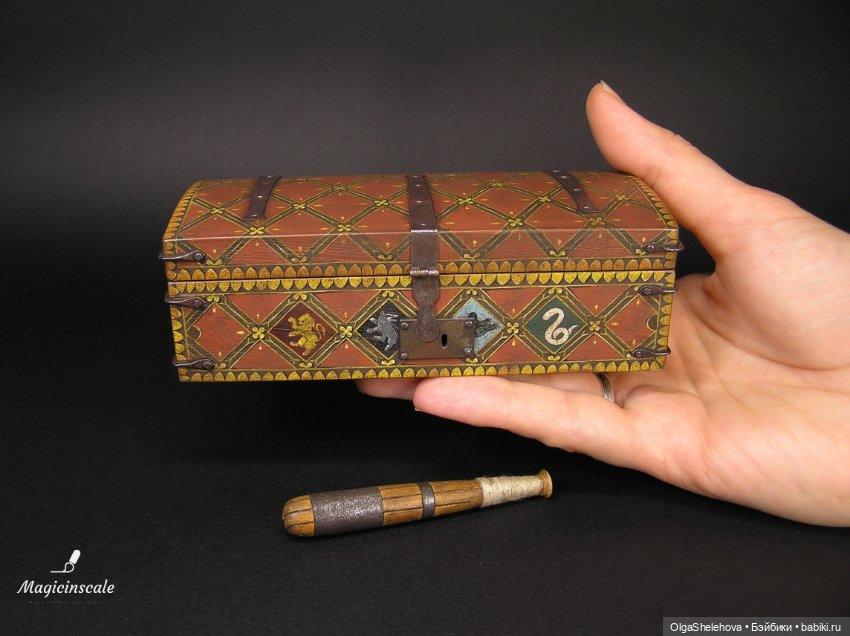 Миниатюрный сундук для квиддича