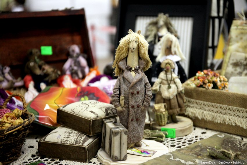 Представляем небольшую зарисовку с выставки "Праздник кукол. Кремль в Измайлово"