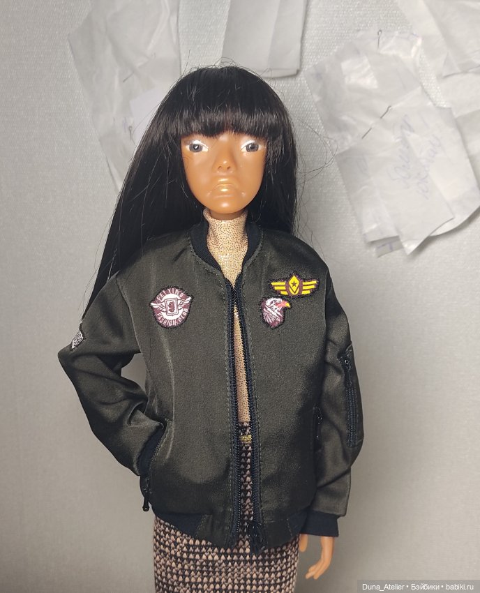 И еще один бомбер для куколки