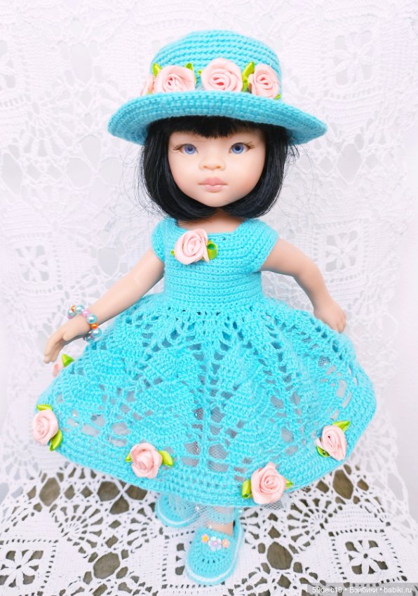 Голубой комплект крючком для куколки паола рейна