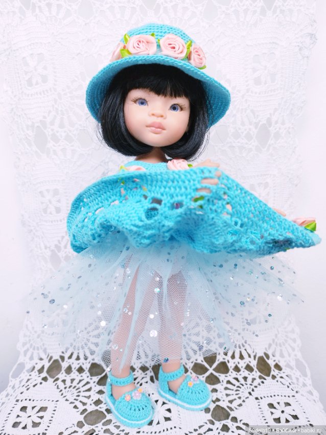 Голубой комплект крючком для куколки паола рейна