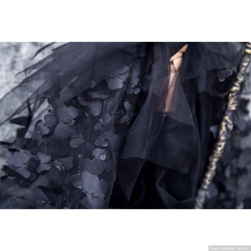 Королева Черных Мотыльков (фото 10)