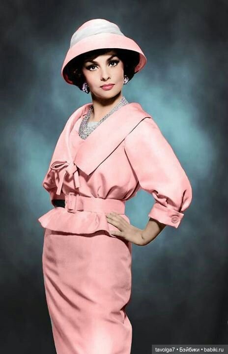 Серо-розовый 50-х — Культура