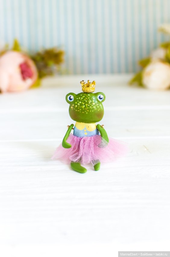 Новая лягушечка — Авторские миниатюрные куклы: лепка (фото 7)