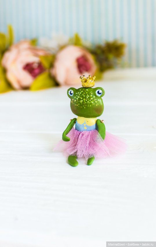 Новая лягушечка — Авторские миниатюрные куклы: лепка (фото 10)