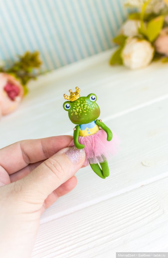 Новая лягушечка — Авторские миниатюрные куклы: лепка (фото 6)