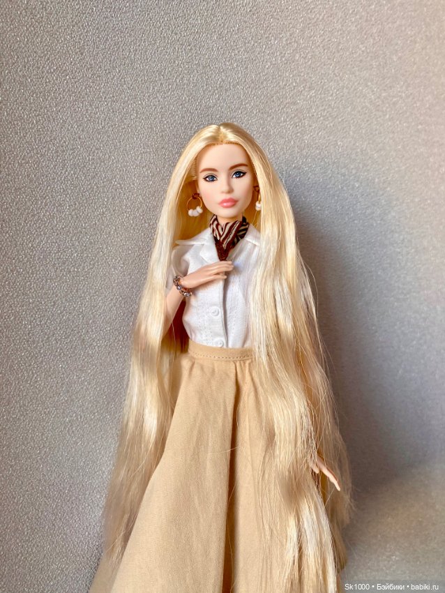 Barbie VOGUE BLACK PTMI 2023 Limited (фото 2)