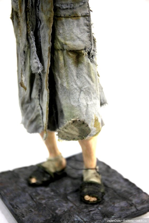 "Стяжательство" на выставке "Куклы с характером. Четвертая высота" (фото 3)